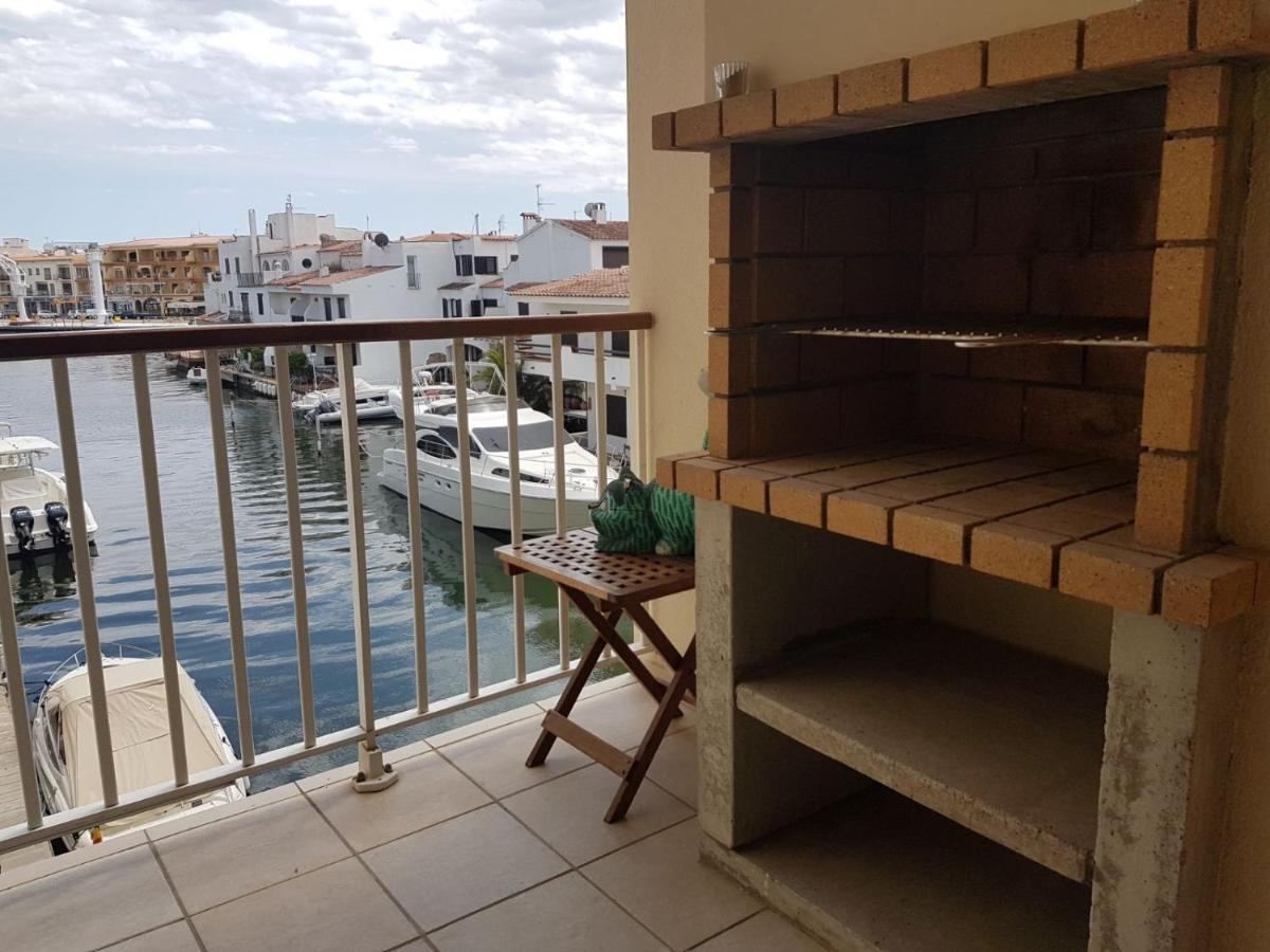 Magnifico Apartamento Junto Al Canal Principal. Empuriabrava Exterior photo